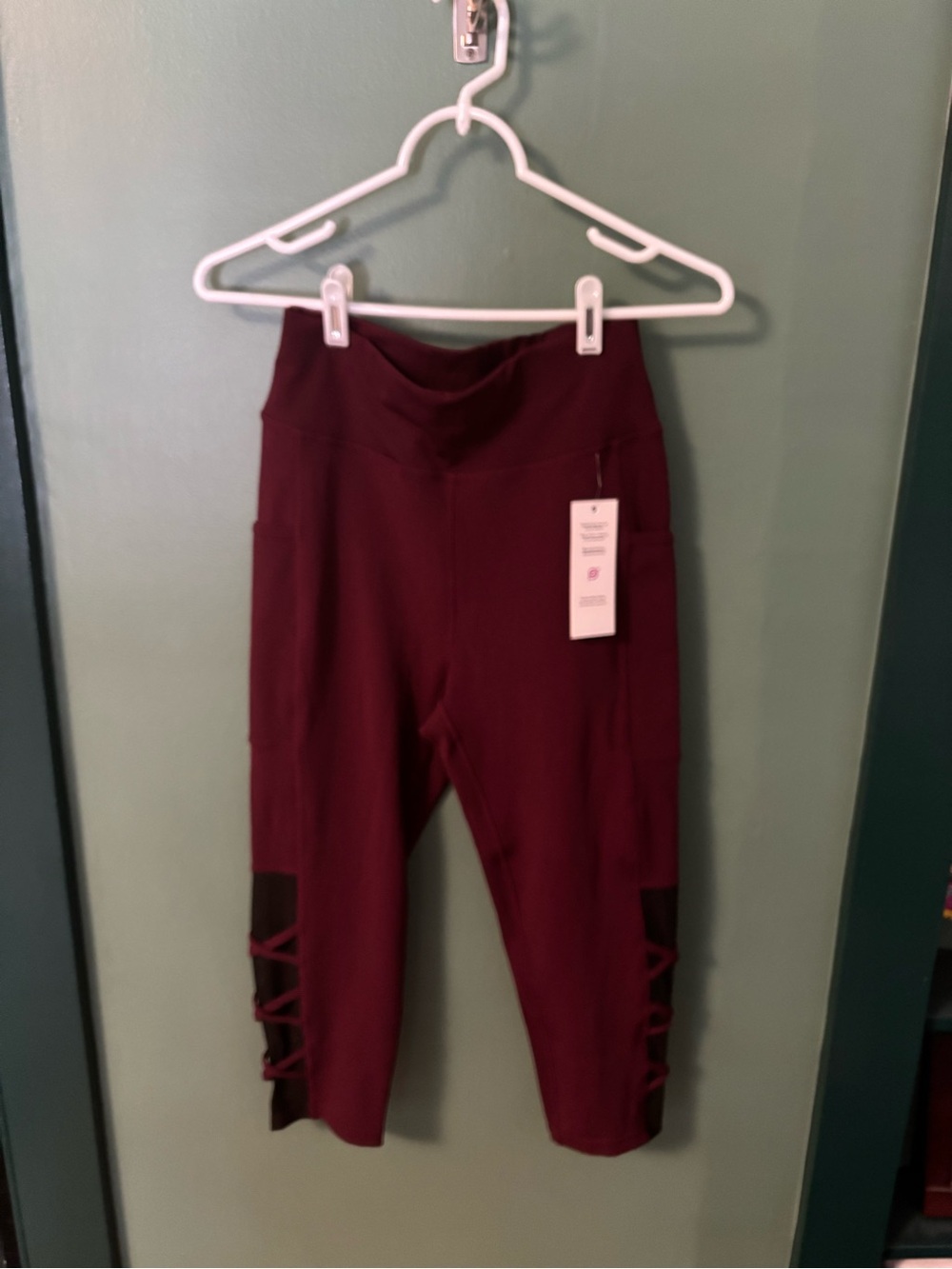POP Fit Maroon Crop Leggings with Black Ladder Side Panels